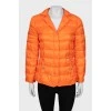 Стьобана куртка оранжевого кольору