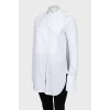 Удлиненная белая рубашка