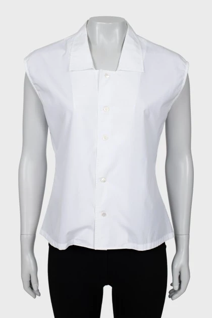 Блуза без рукавов белого цвета