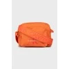Оранжевая сумка кроссбоди с фирменным логотипом