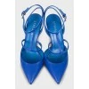 Туфли синего цвета с острым носком