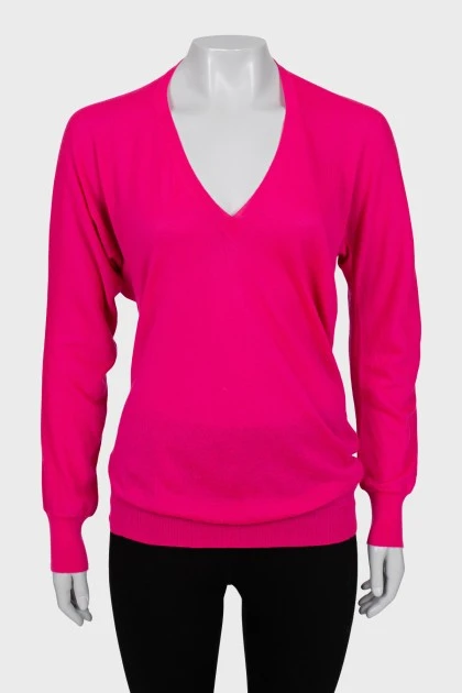 Розовый пуловер с V-образным вырезом