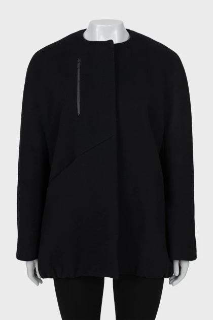 Укороченное пальто черного цвета