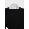 Чорна асиметрична сукня з поясом