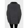 Сірий кашеміровий светр із хутром