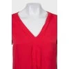 Червона блуза прямого крою