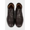 Мужские кожаные ботинки коричневого цвета