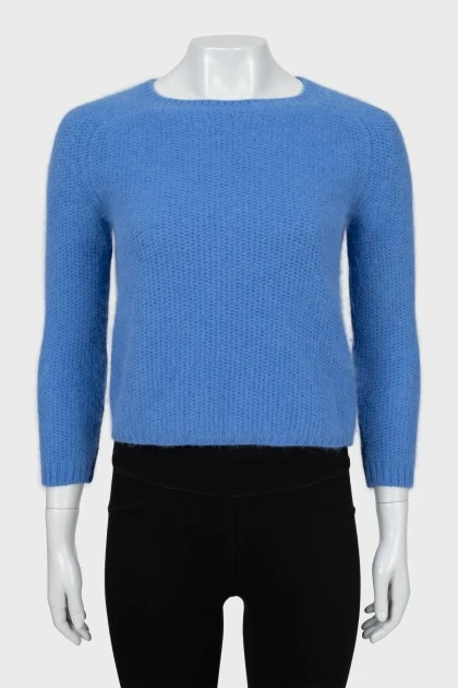 Укороченный свитер синего цвета