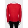 Вязанный красный свитер 