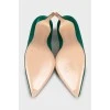 Текстильні туфлі зеленого крою