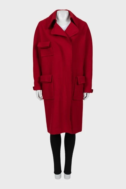 Червоне пальто з накладними кишенями