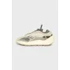 Чоловічі кросівки Yeezy 700 V3