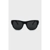 Чорні сонцезахисні окуляри wayfarer
