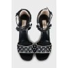 Шкіряні босоніжки Rockstud з шипами