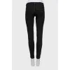 Черные джинсы skinny fit на низкой посадке