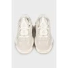 Сірі кросівки Yeezy 500 з биркою