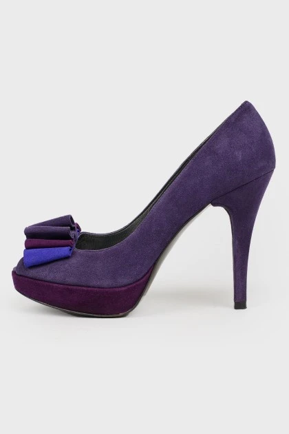 Замшеві фіолетові туфлі на шпильці