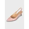 Рожеві туфлі kitten heel