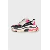 Кросівки Triple S