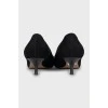 Замшевые туфли kitten heel