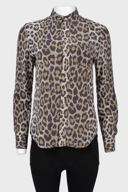 Блуза с леопардовым принтом на пуговицах