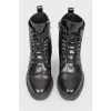 Черные кожаные ботинки на шнуровке и молнии