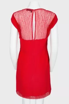 Красное платье с кружевом, с биркой
