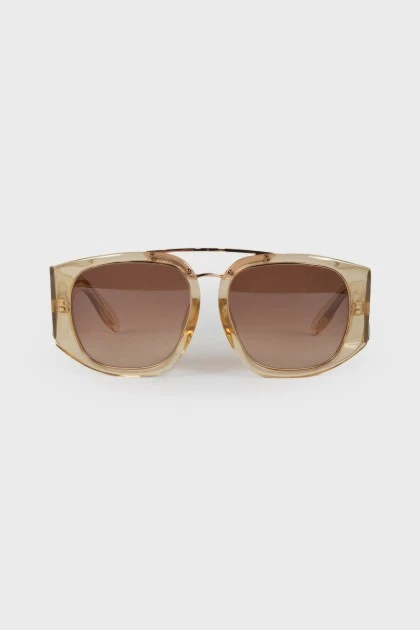 Золотистые солнцезащитные очки