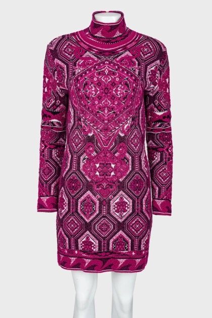 Пурпурное платье с текстурным узором
