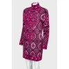 Пурпурна сукня з текстурним візерунком