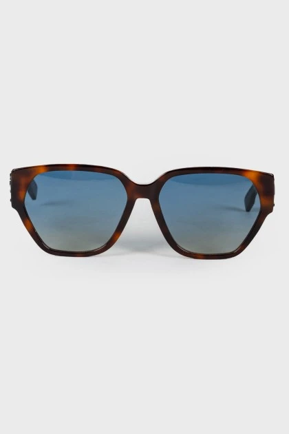 Сонцезахисні окуляри з лінзами синього кольору