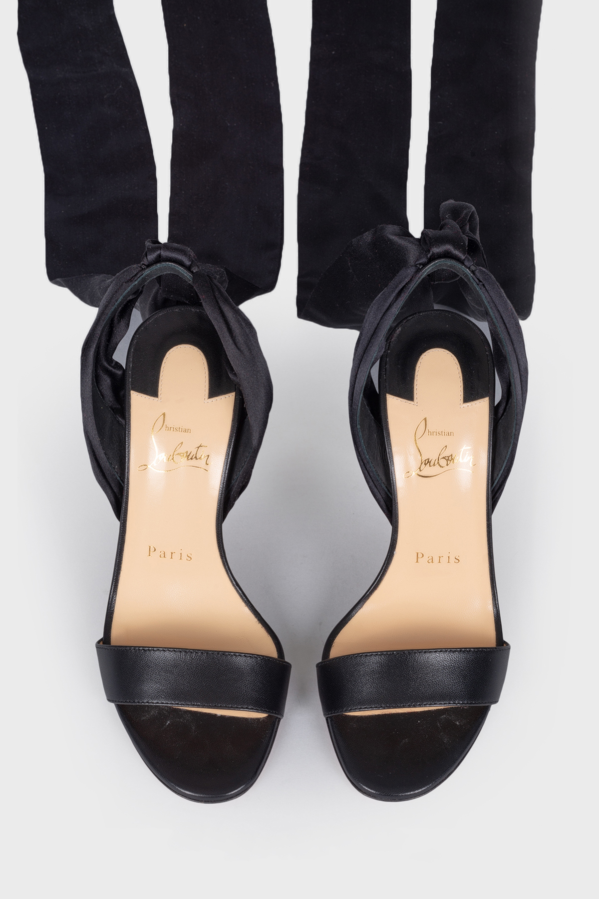 

Кожаные босоножки на завязках Christian Louboutin