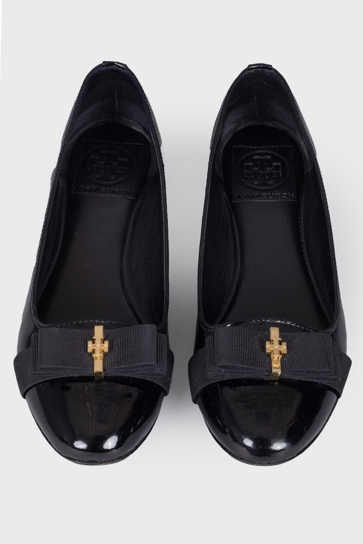 

Лаковые балетки с бантом Tory Burch