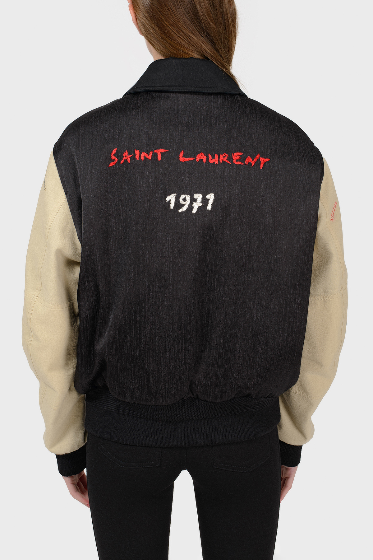

Черный бомбер с бежевыми рукавами на молнии Saint Laurent