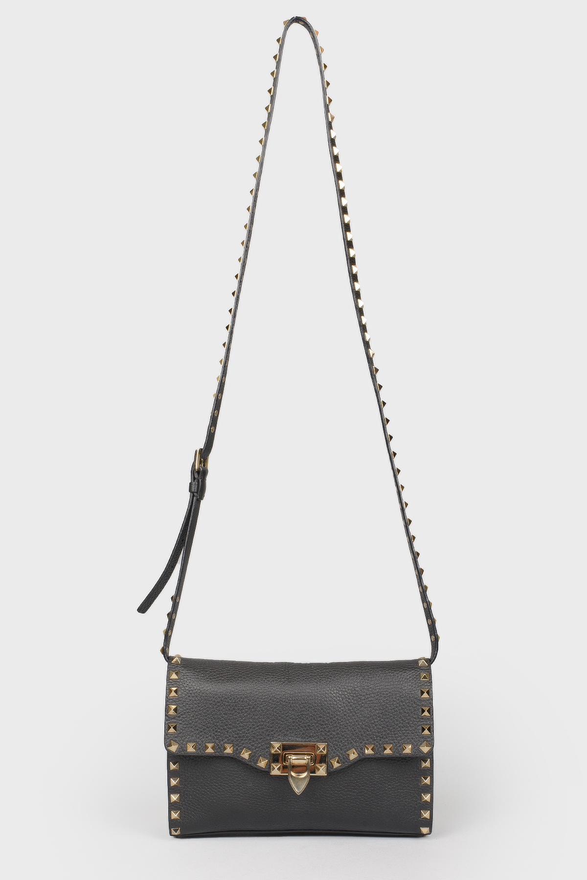 

Сумка Rockstud Medium Leather Shoulder Bag Valentino, Черный