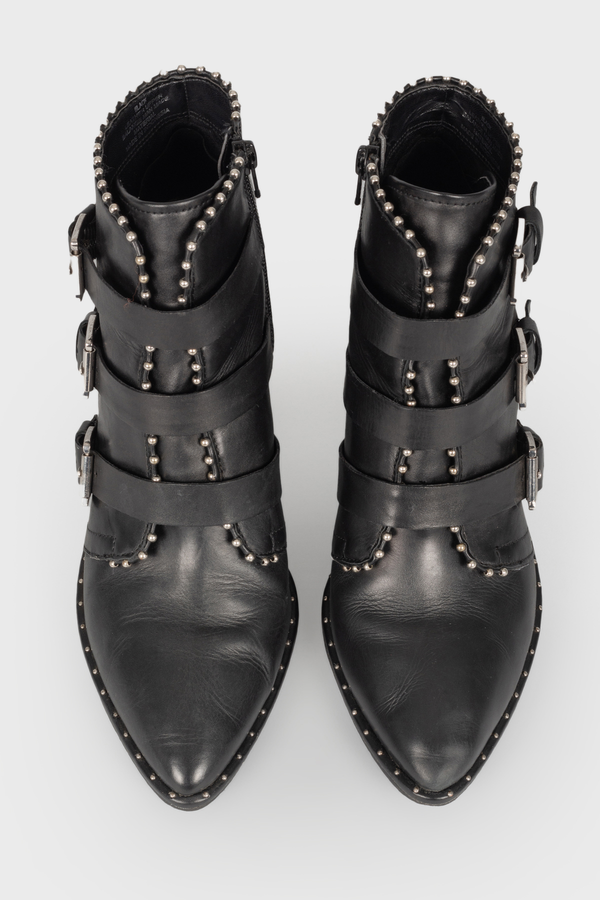 

Черные ботильоны с металлическим декором Steve Madden, Черный