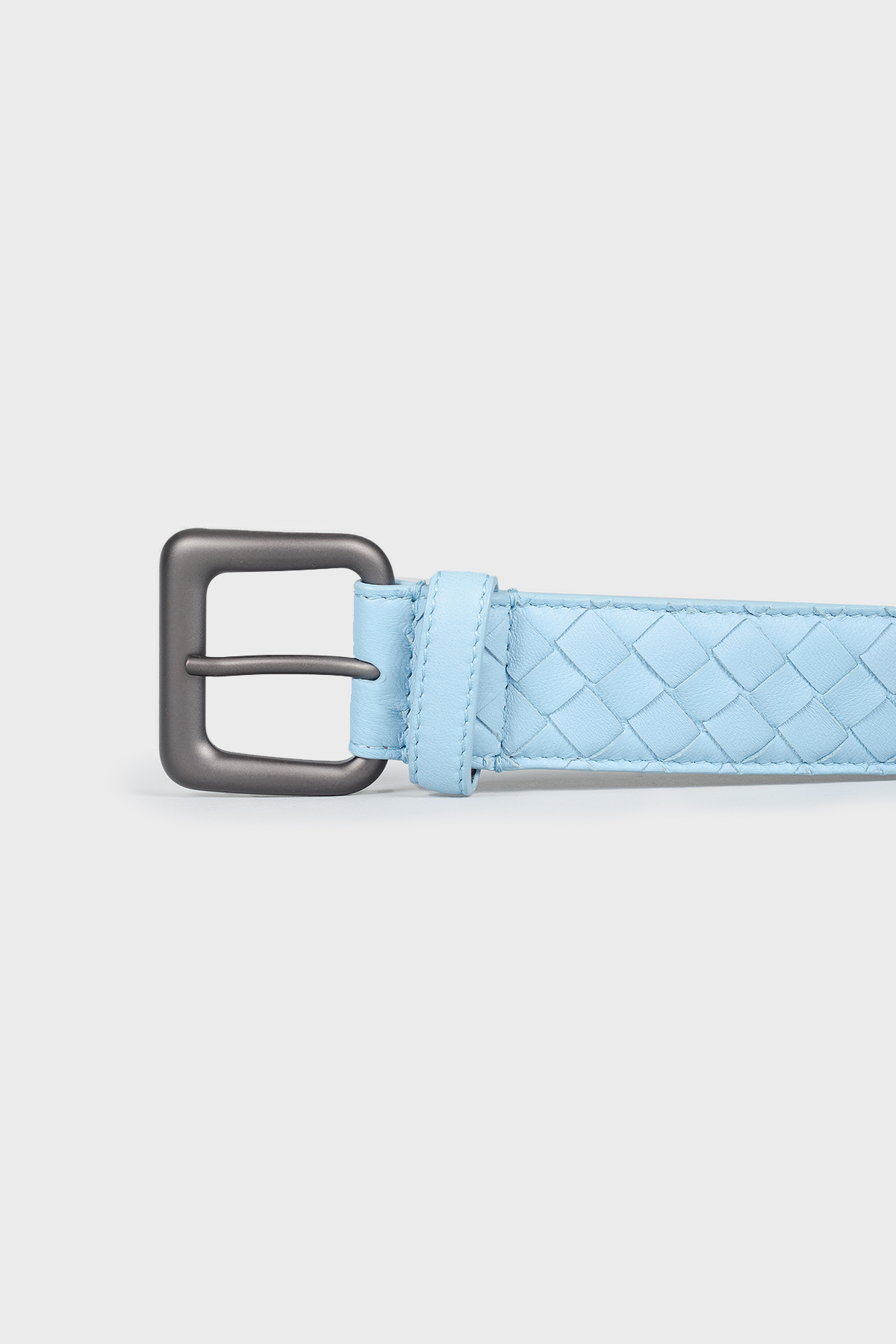 

Голубой плетеный ремень Bottega Veneta