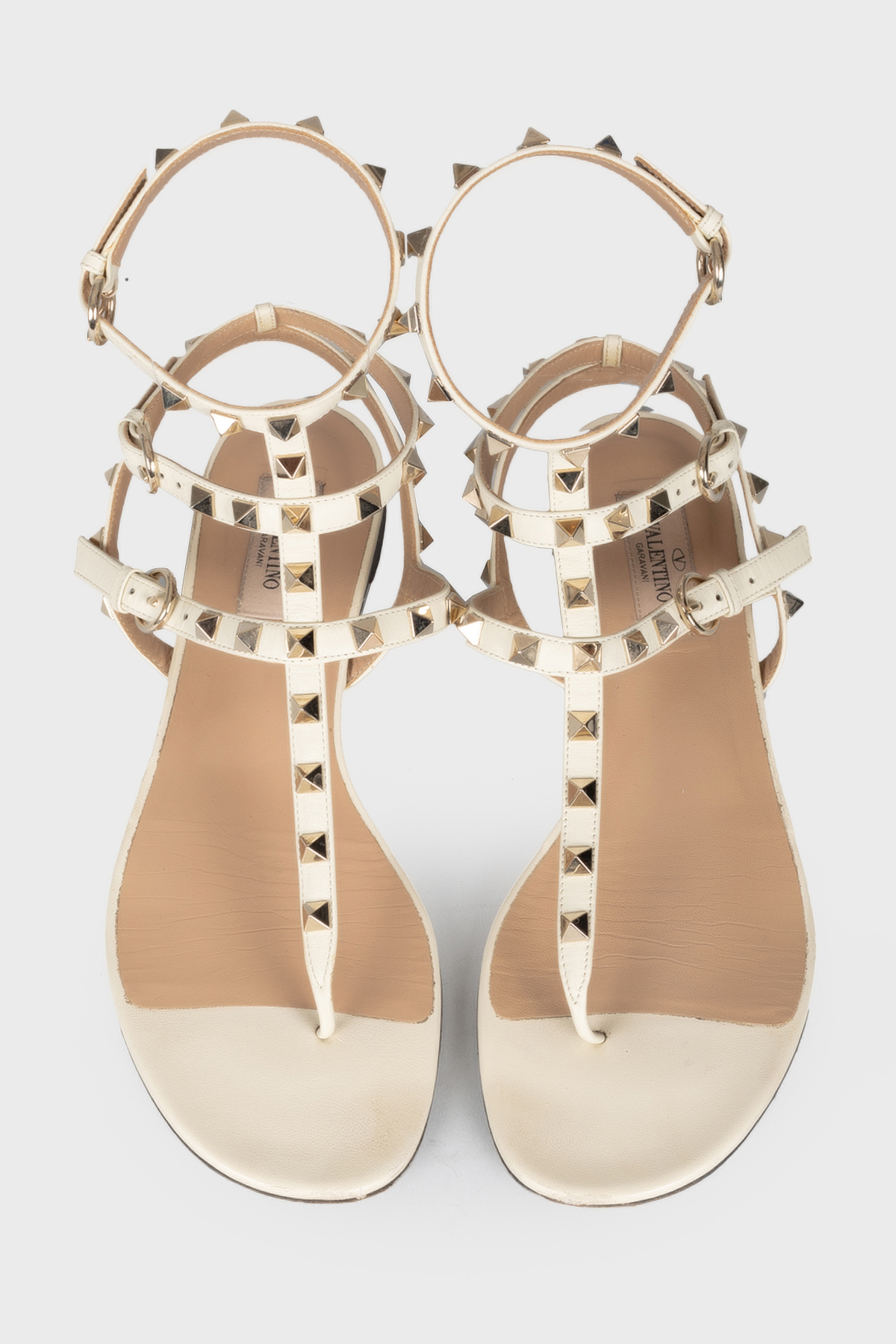 

Открытые сандалии с шипами Valentino, Бежевый