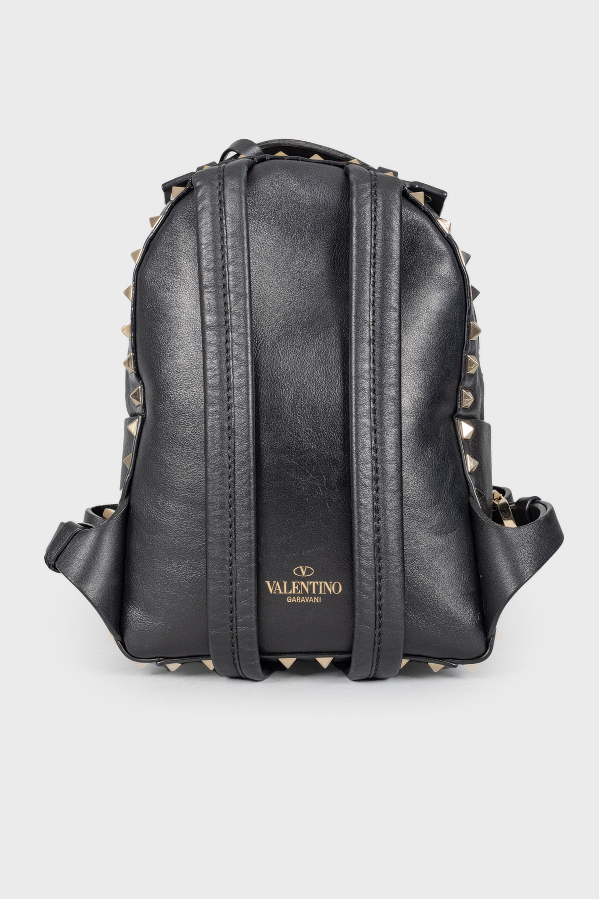 

Кожаный рюкзак с шипами Valentino
